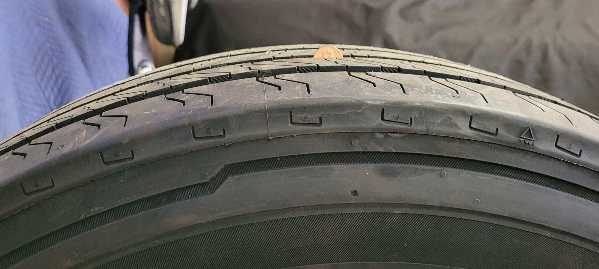 Wheels and Tires/Axles - 2018 Polished Aluminum 19.5 oem Rims Wheels with Brand New Continentals Lugs and Caps - New - 2017 to 2022 Ford F-450 Super Duty - Hewitt, NJ 07421, United States