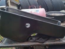 New and unscathed oil pan.