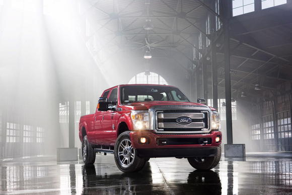 2013 Ford Super Duty03