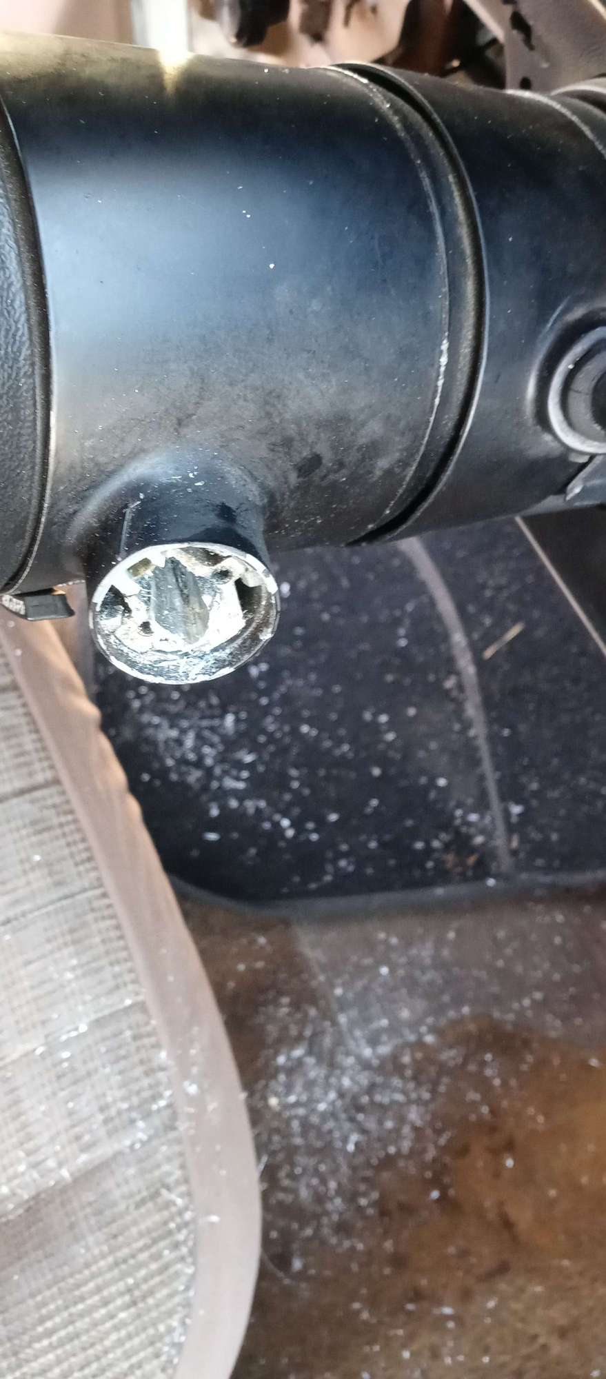 Extracting Destroyed Ignition Lock Cylinder '89 F250 Ford Truck