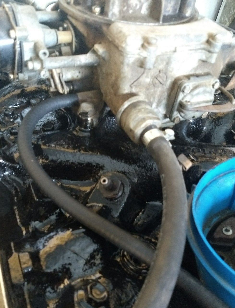 Vacuum Port on Intake Manifold? Ford Truck Enthusiasts Forums