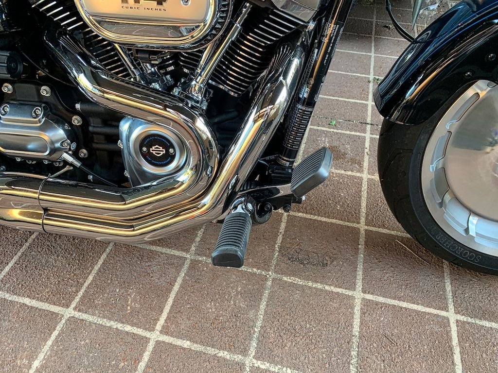 2018 Fatboy footboards removed Page 2 Harley Davidson Forums