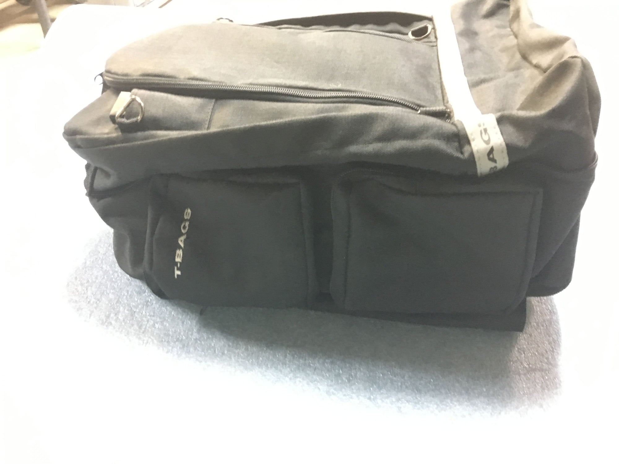 T-Bags Convertable expandable w/Top roll and net. New never used. $125 ...