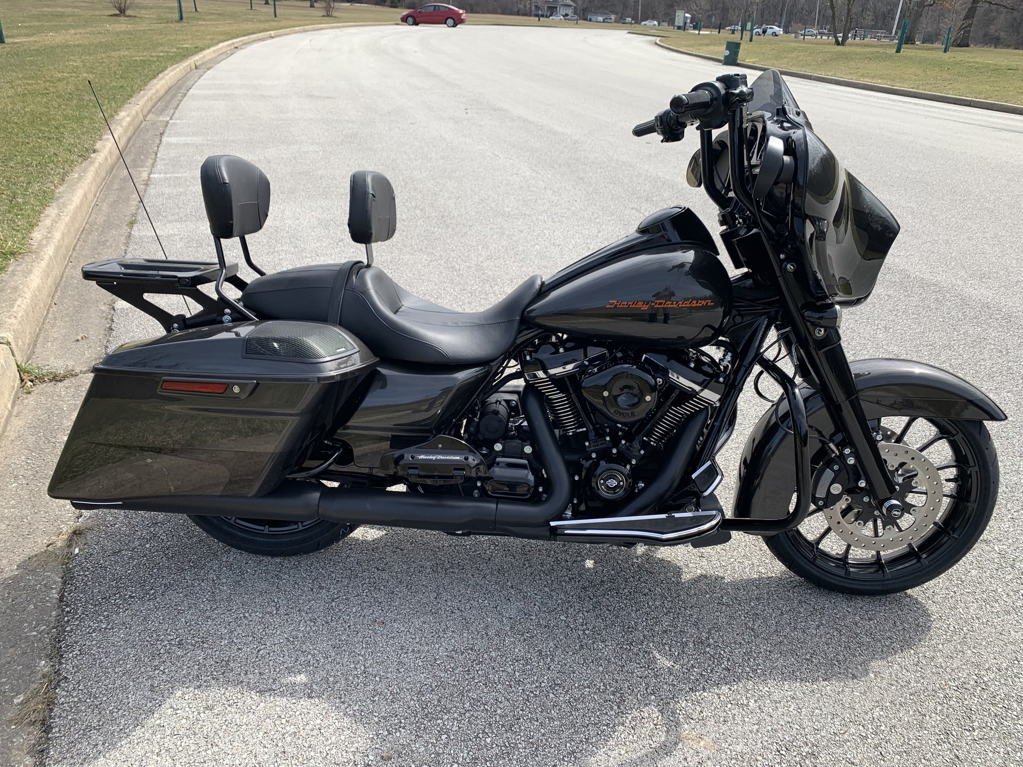 New Ride 2019 Sgs Silver Flux Black Fuse Harley Davidson Forums
