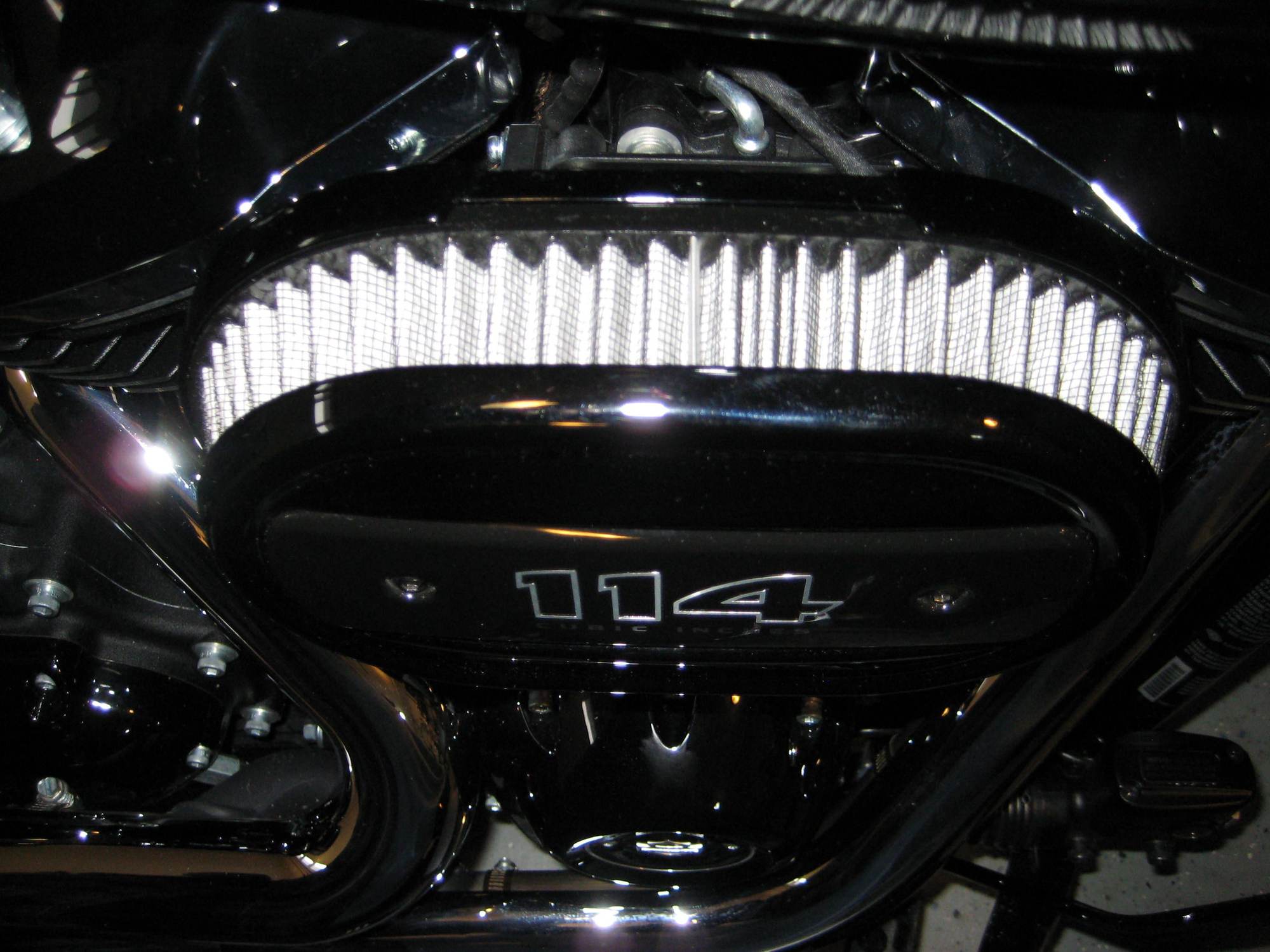 Small mod to 114 air cleaner cover. Harley Davidson Forums