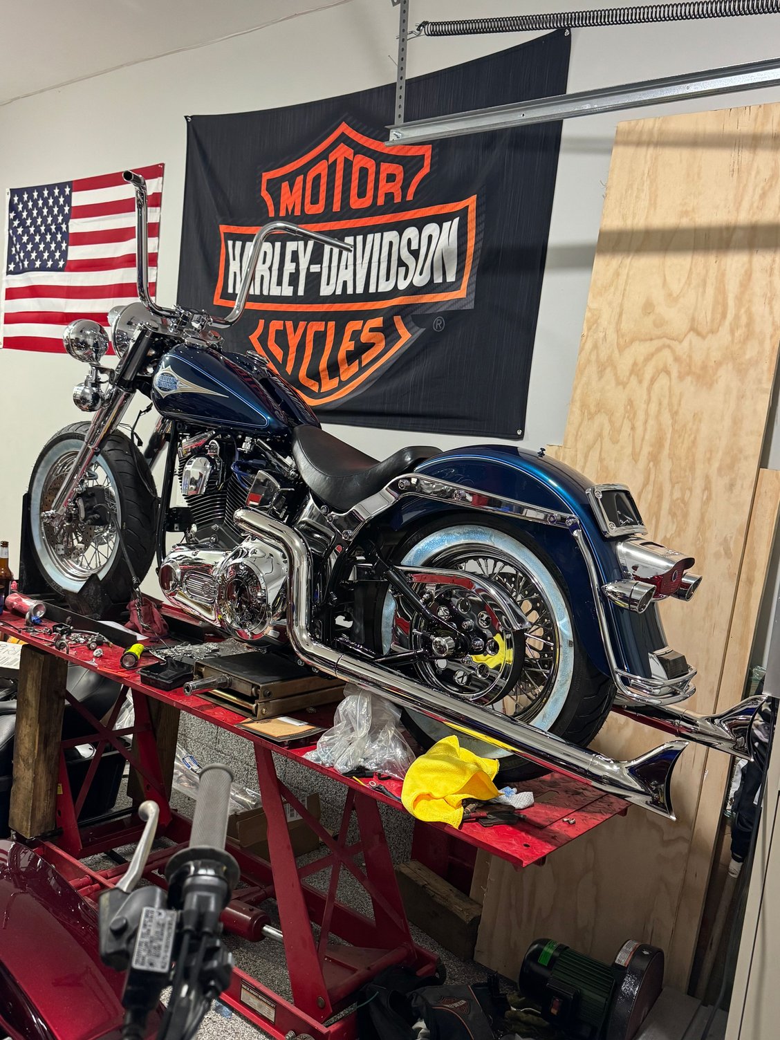 Fenders and tanks on