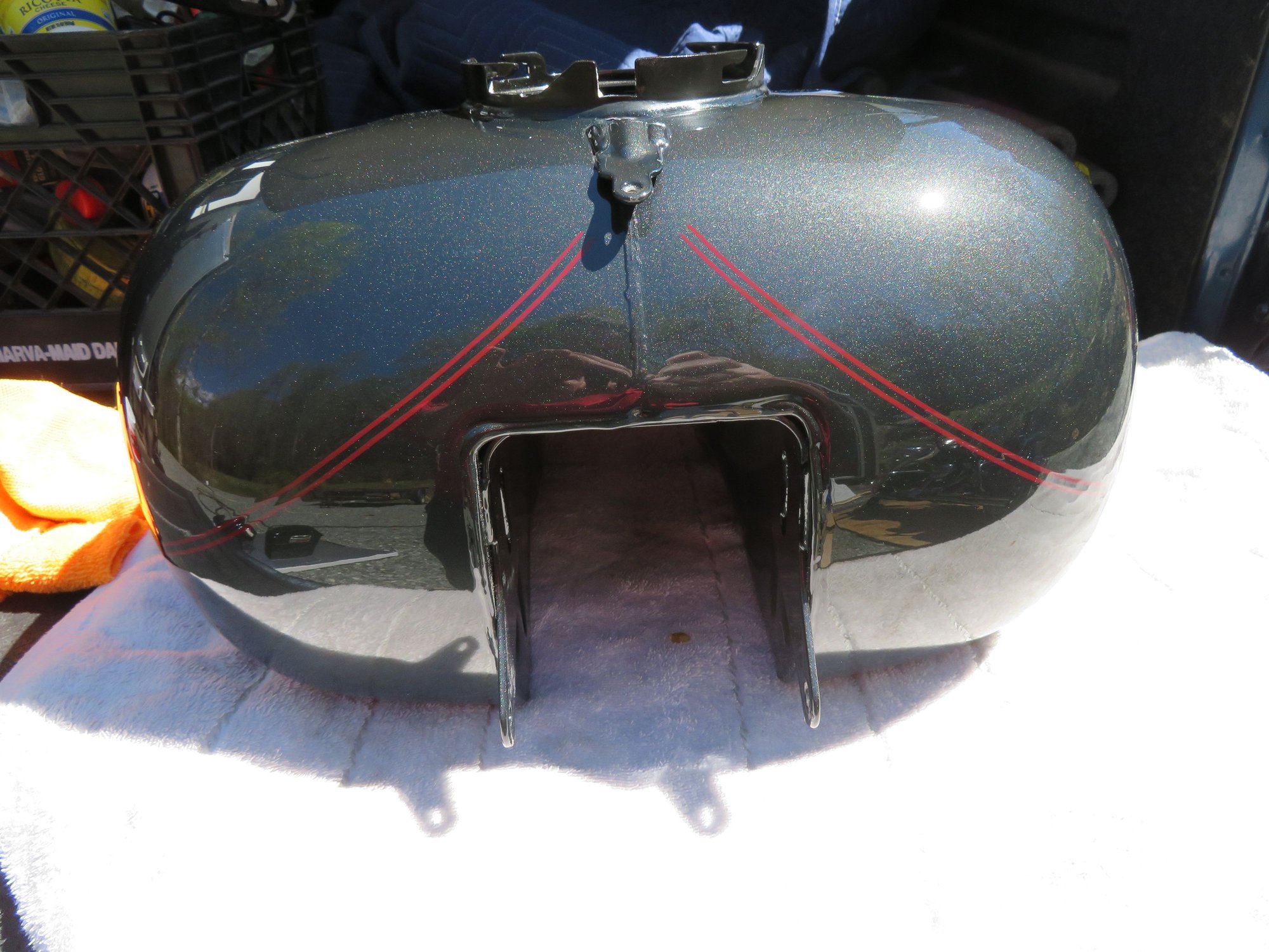 6 gallon Road King gas tank Harley Davidson Forums