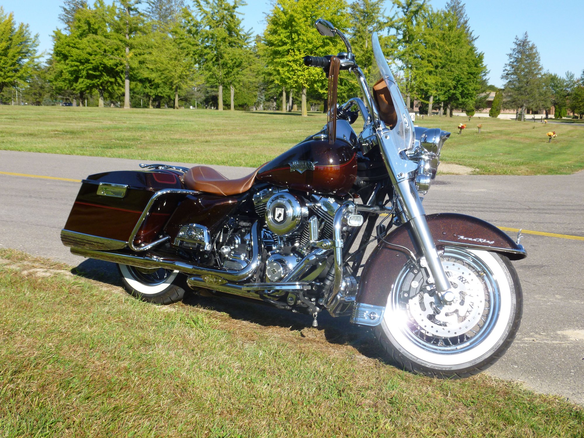2021 road king colors