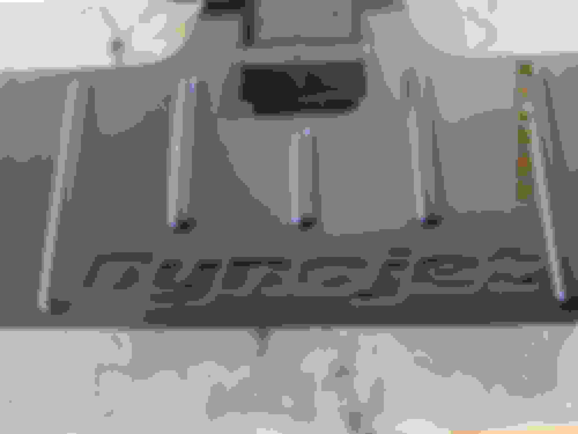 NewDynoJet Power Vision Handlebar Mount & Visor Black Harley