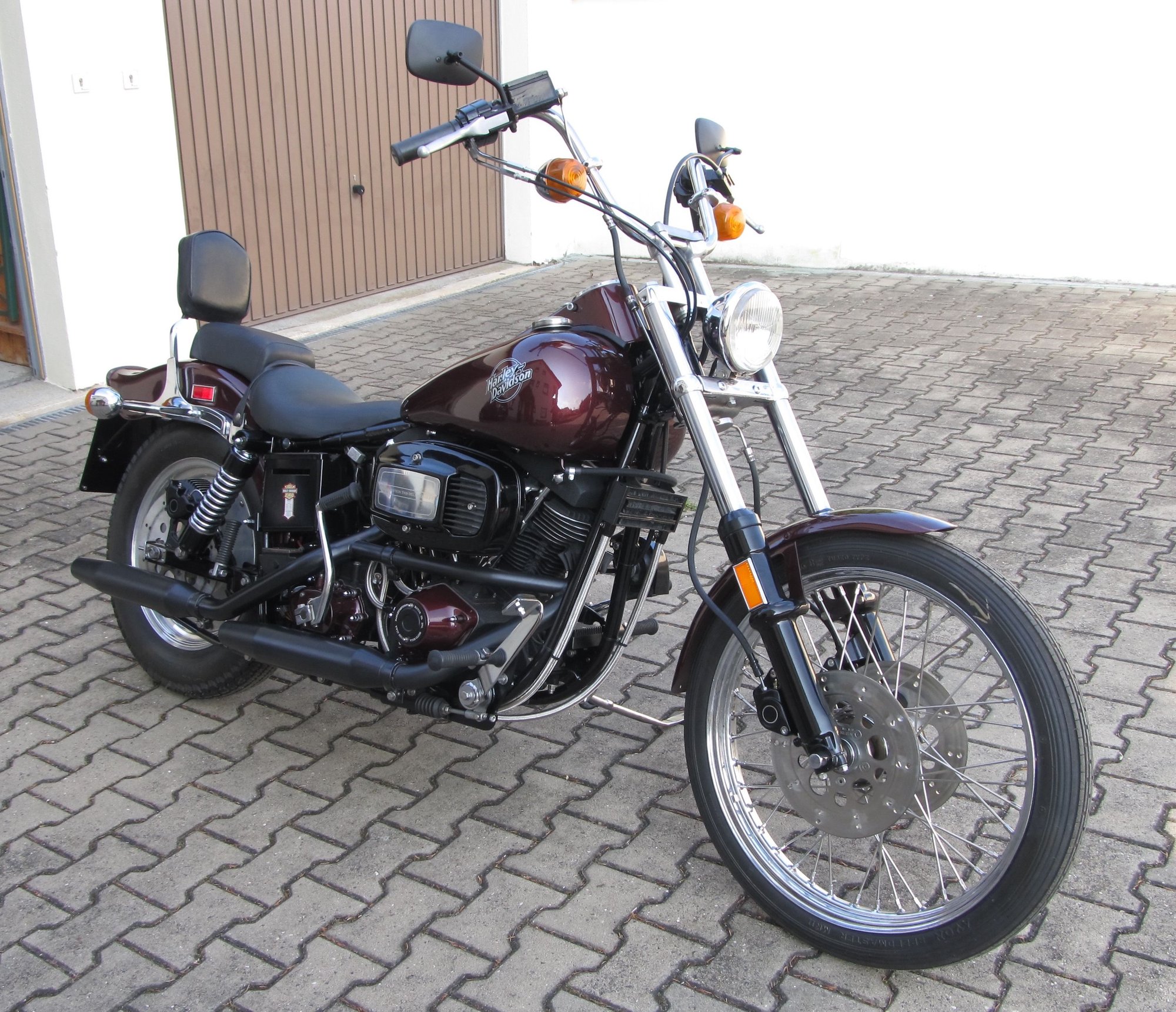 1983 fxwg