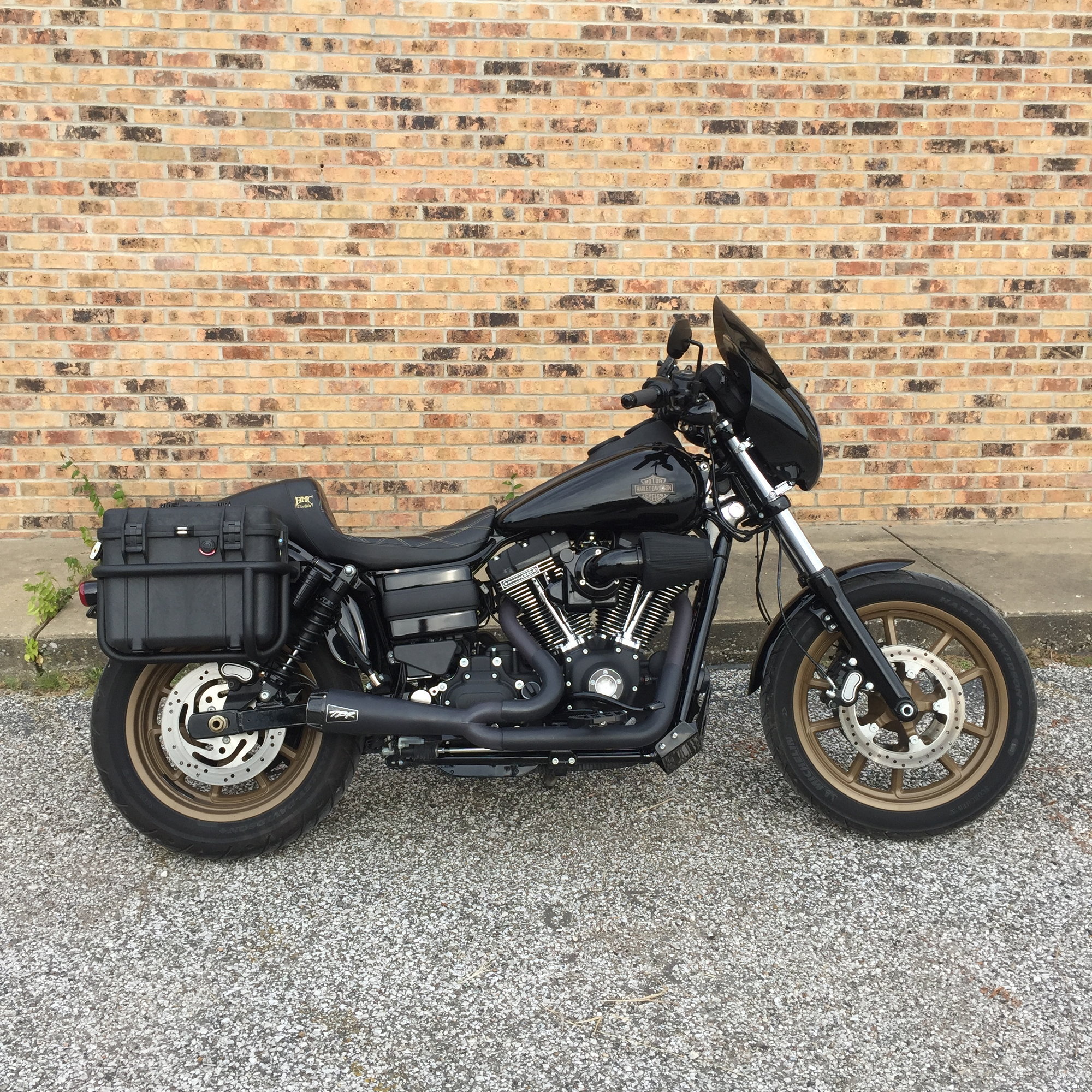 pelican saddlebags dyna