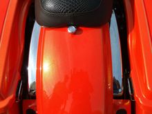 No slots for 4 pt docking hardware?