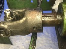 Set screw removed, no key ?