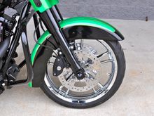 FLHX Street Glide with Chrome wheels by Sport Chrome