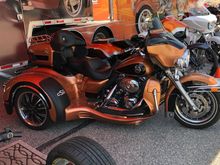 Trike vendor at the raceway