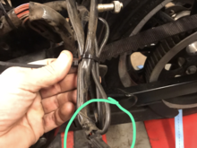 this connector is at the same point as the antenna