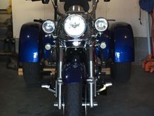 Lights bolted up!  Wiring them up this weekend!!