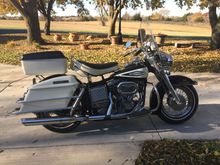 Im kinda fond of the color scheme myself.....my 1970, although admittedly not as cool as the genny Shovel.....