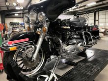 Took off the goofy seat and installed NOS flex seat. serviced brakes and started and test rode it. Very smooth(no rocker noise) old girl.