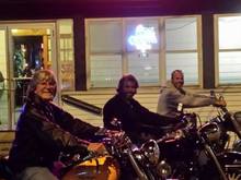 3 Shovels outside the "Monkeyfarm" bar in Old Saybrook CT.  I'm in the back.