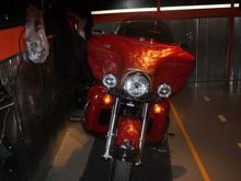 sittin in the Hog House