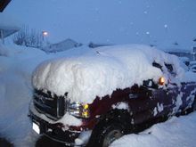 20110213 12

Feb. 13.....12 hr snow and still coming!