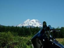 Mo at scenic out look Mt Rainier