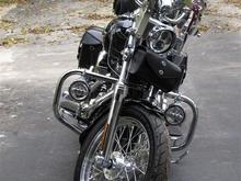 Updated picture - 9/25/11 - H-D LED Headlamp and LED Auxiliary Lamps mounted to engine guard
