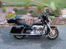 2007 FLHT with tour pak