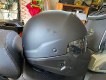 Left side pic w/scratches