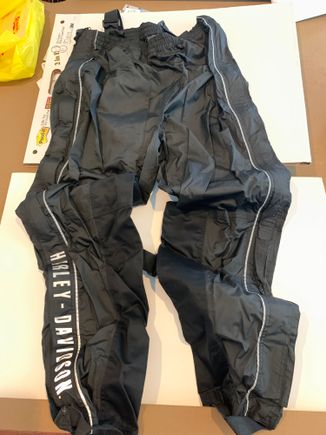 Rain suit bottom (front)