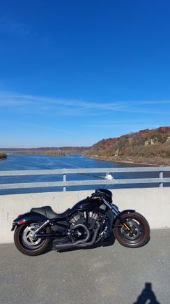 The Mississippi Palisades is on the right. 