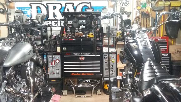 This tool box is completely full of Harley parts and there is more out in the back shed 