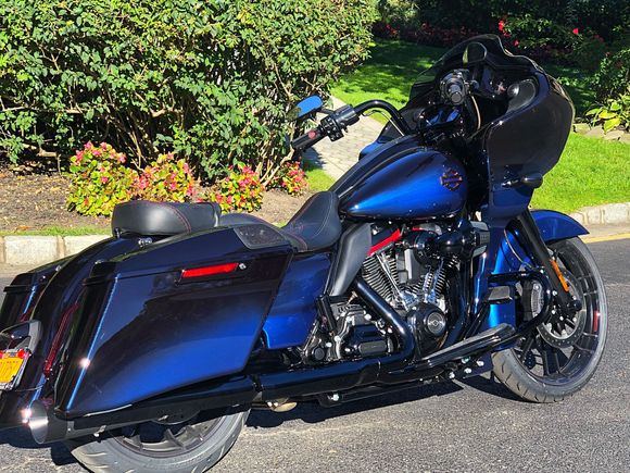 2019 CVO - Blacked out