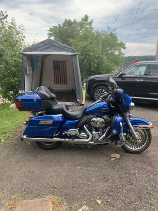 Tank lift on. Used the DK 1.5” lift with the deluxe option which is 1/2” spacer to raise the back of the tank. Oh…. And removed saddle bags guards. Lol. But to this post …… after riding my head buffeting is less. And noticed air change lower on my knees. Seemed cooler on my crotch. Lol. Liking the exposed look