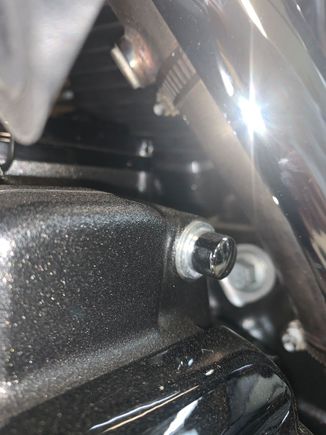 Clamp Under O2 Bung 