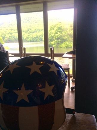 We luckly discovered "Peaks of Otter' lodge that offeres a breakfest buffet. Crappy photo of our table with the great lake/mountian view.