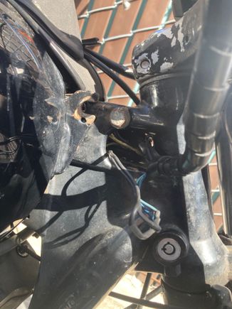 As you can see it’s kind of a rats nest. 