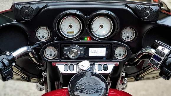 Aquatic av head unit and 6 speakers. Not sure which ones at this point.
