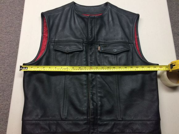 24" across the chest