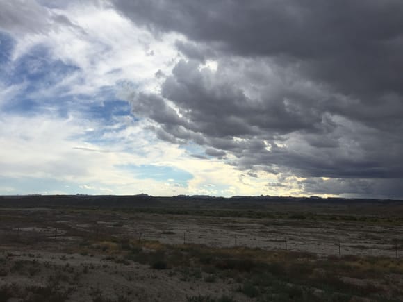 I love the big weather. I had 3 different lighting storms around me today.