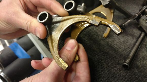 All three shift forks we're badly worn.