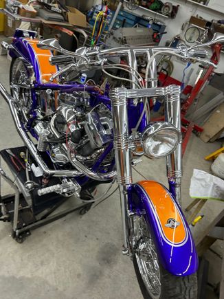 Putting on the front fender 