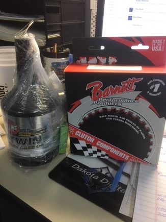 Clutch pack ready to go in..... soon as the engine goes in...... sigh.....