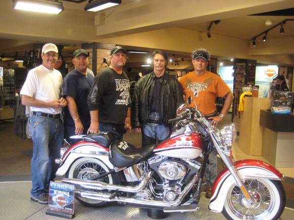 We stopped by the H.D. shop in Niagara  Falls and this is only bike they had.