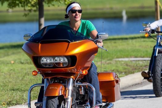 Here is a real female celebrity rider,Jody Perewitz. Best known for her role at the Bonneville salt flats for going over 200 mph on an American V-twin and breaking the record for female riders.