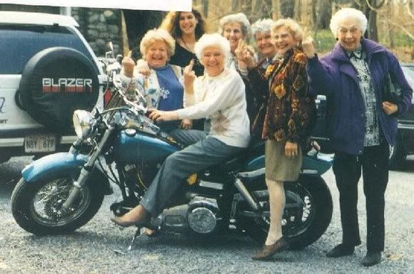 AFewPics 1

self explanitory