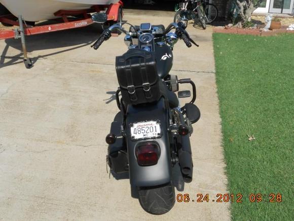 Jun 2012, 11,000mi, Hogrida plate holder, new Michelin Commander II