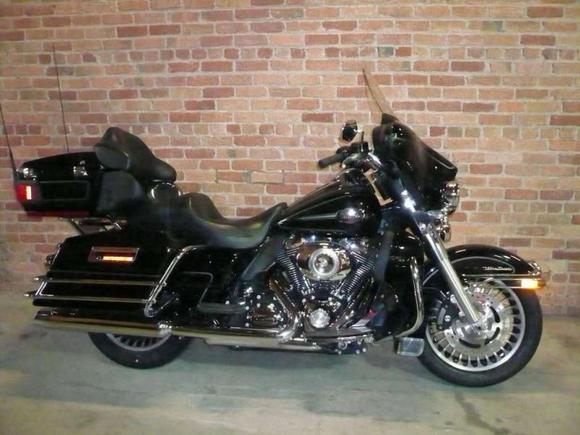 Pic when I first got bike. Completely stock