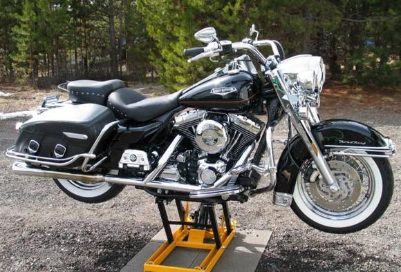 DaBagger

All washed and waxed up with some new goodies on it!